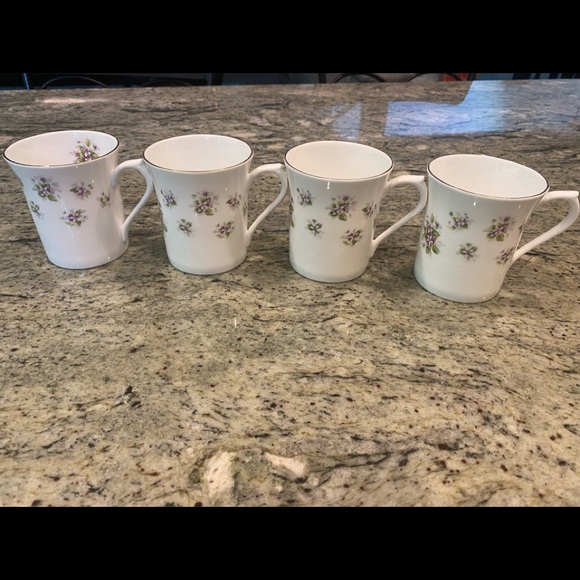 Elizabethan Other - Elizabethan Staffordshire Hand Decorated Fine Bone China - Made in England